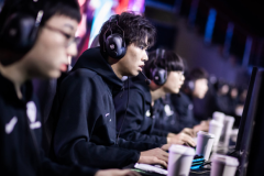 收视纪录刷新，全球冠军赛峰值破300万观众